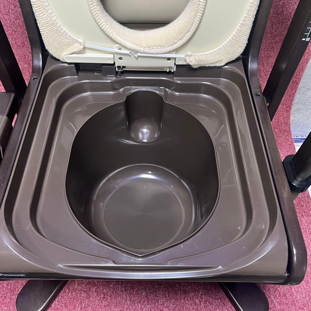 ［3481］Panasonic 家具調トイレ座楽 PN-L23707 ソフト便座