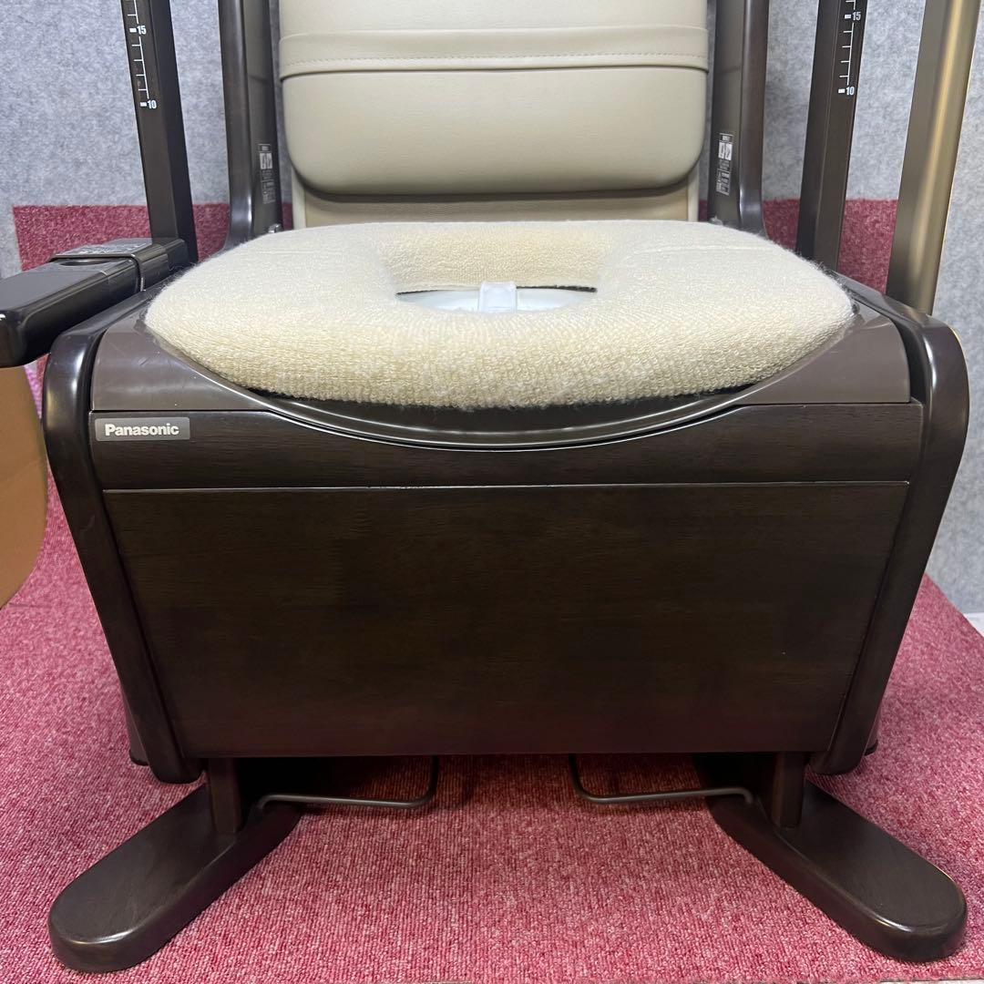 ［3481］Panasonic 家具調トイレ座楽 PN-L23707 ソフト便座