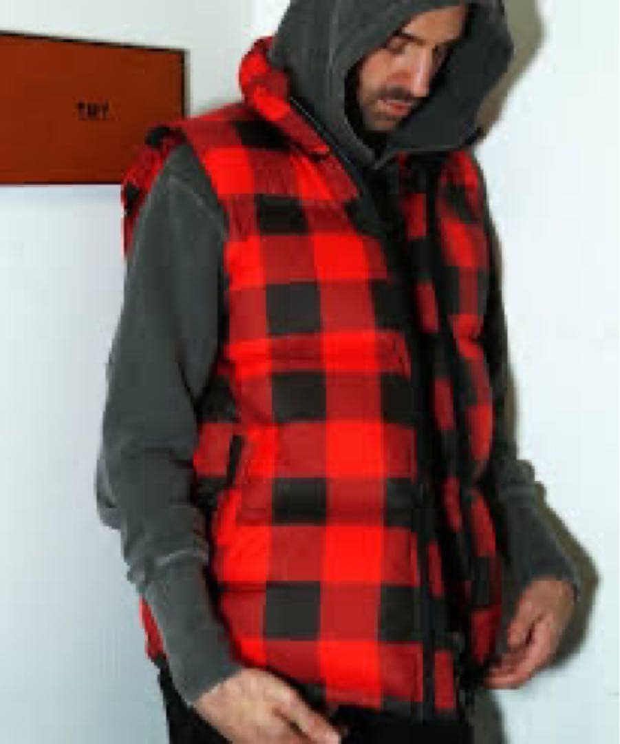【新品6.6万円】TMT チェックダウンベスト⭐︎レッド