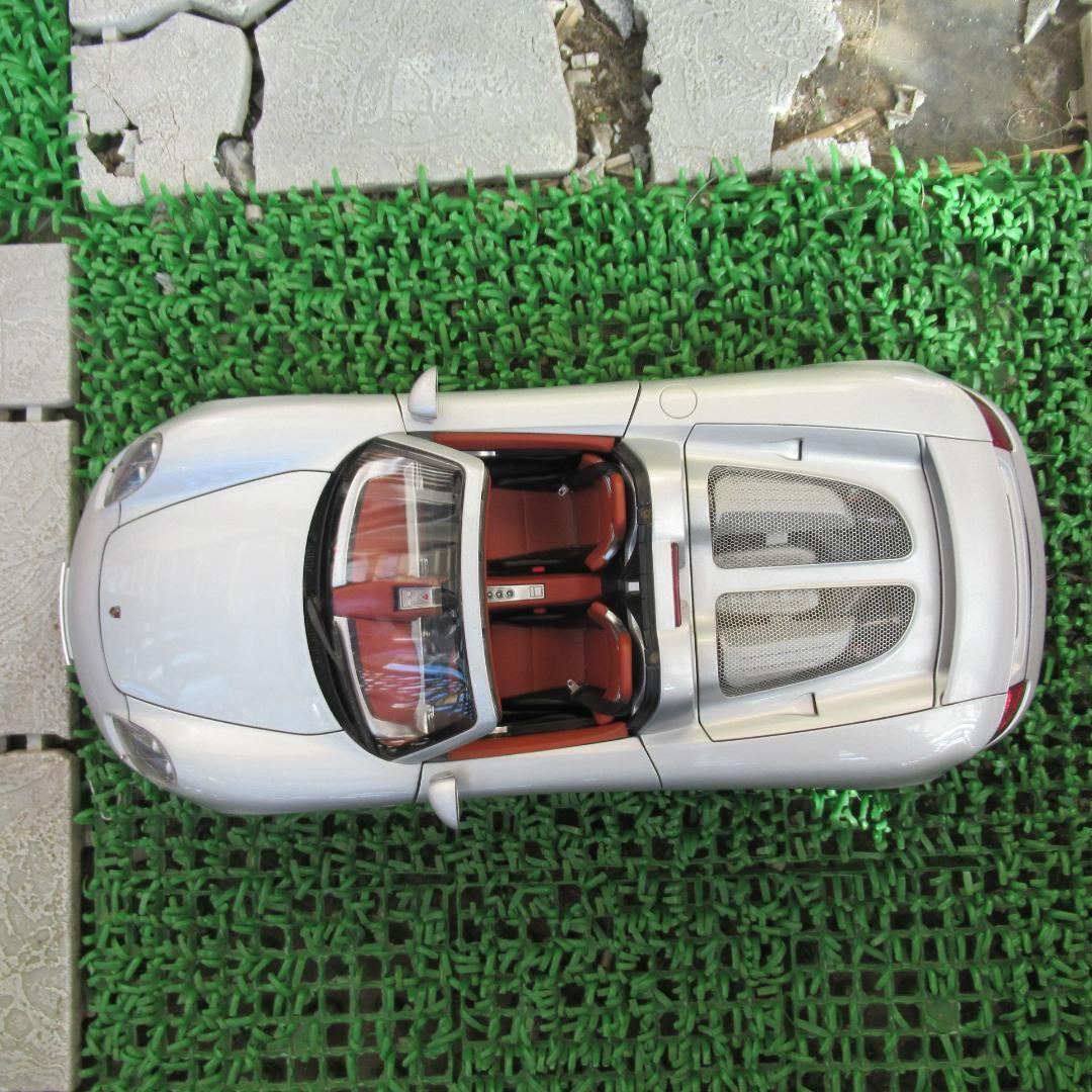 す*み様 1/18 AUTOartオートアート 78041 ポルシェ カレラGT