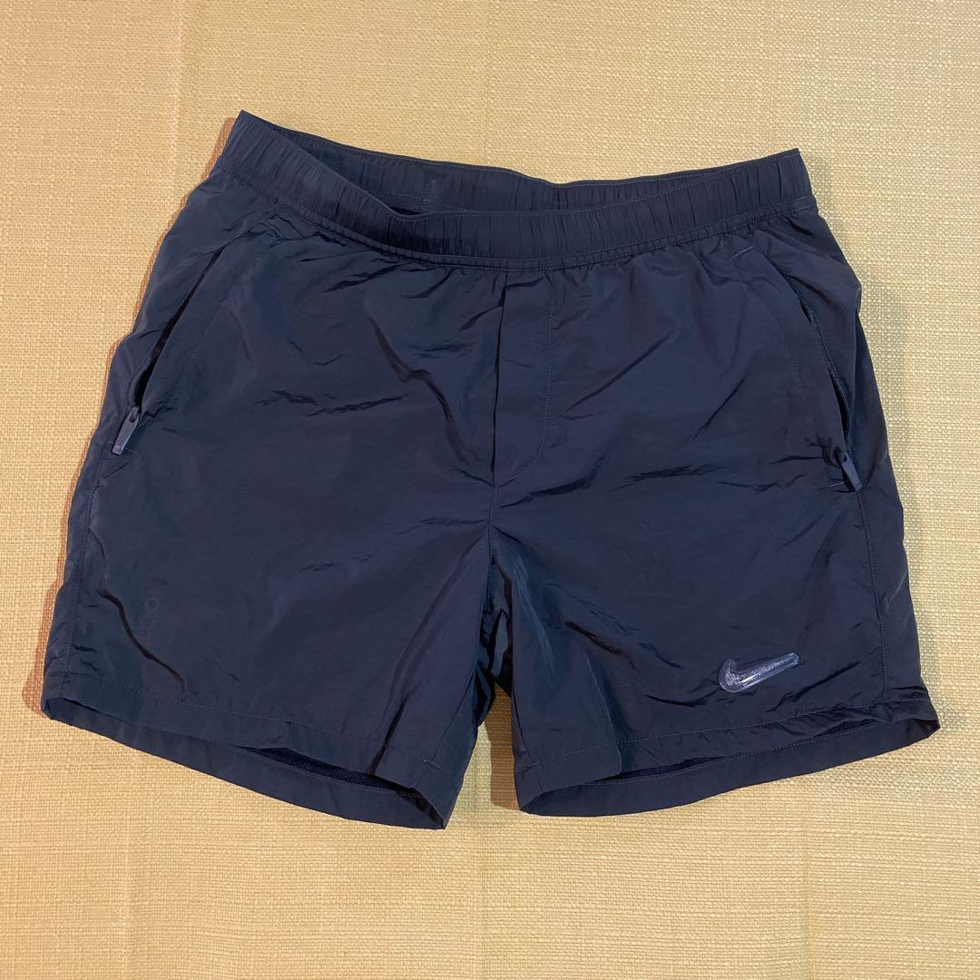 Nike ブラック ショートパンツ