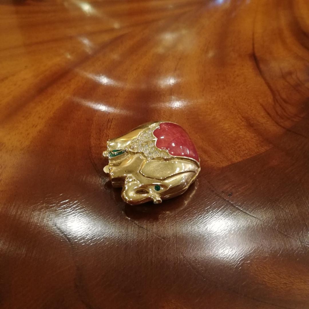 希少♠ESTEE LAUDE　練香水　ゴールドエレファント