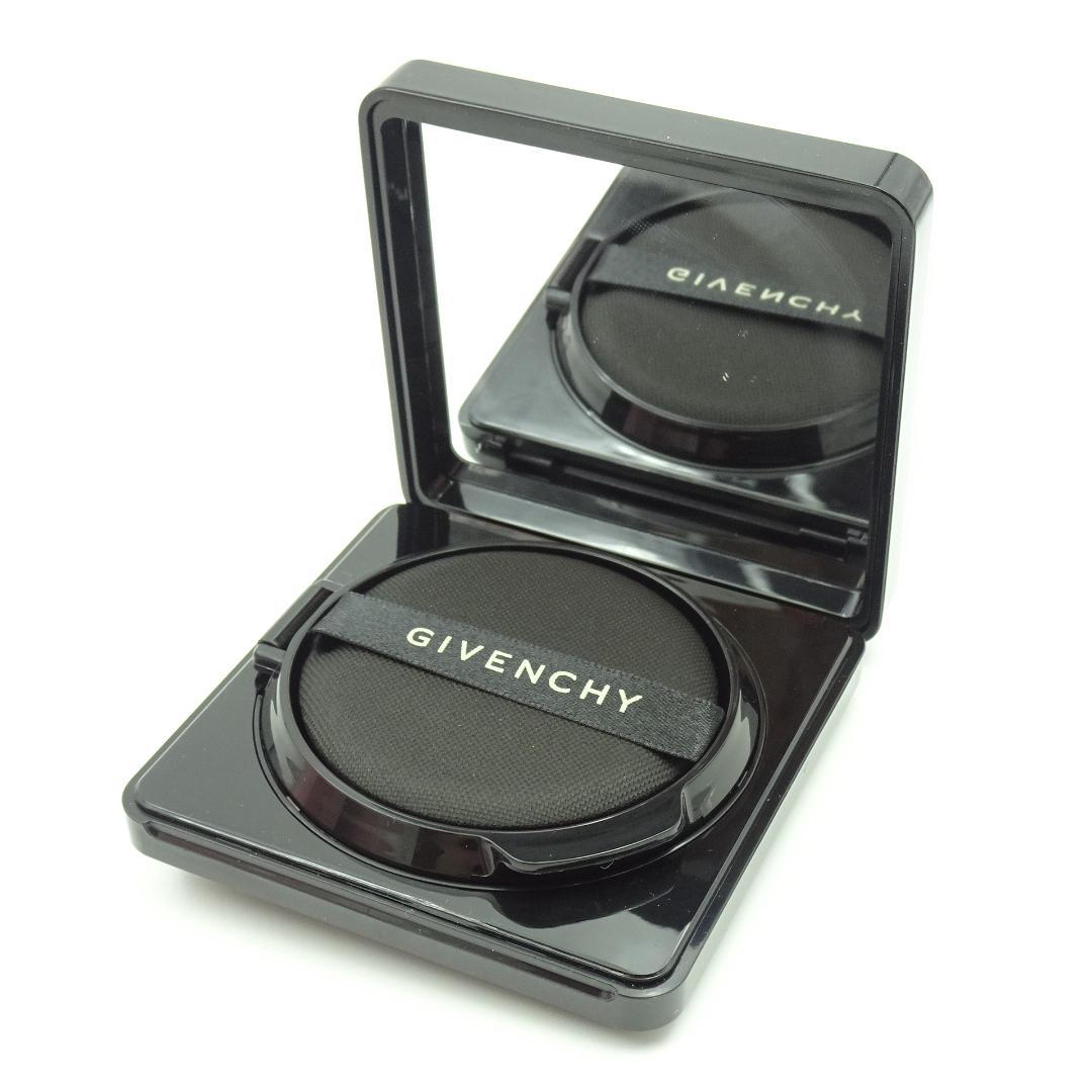 ジバンシイ　ソワン　ノワール　UV　コンパクト