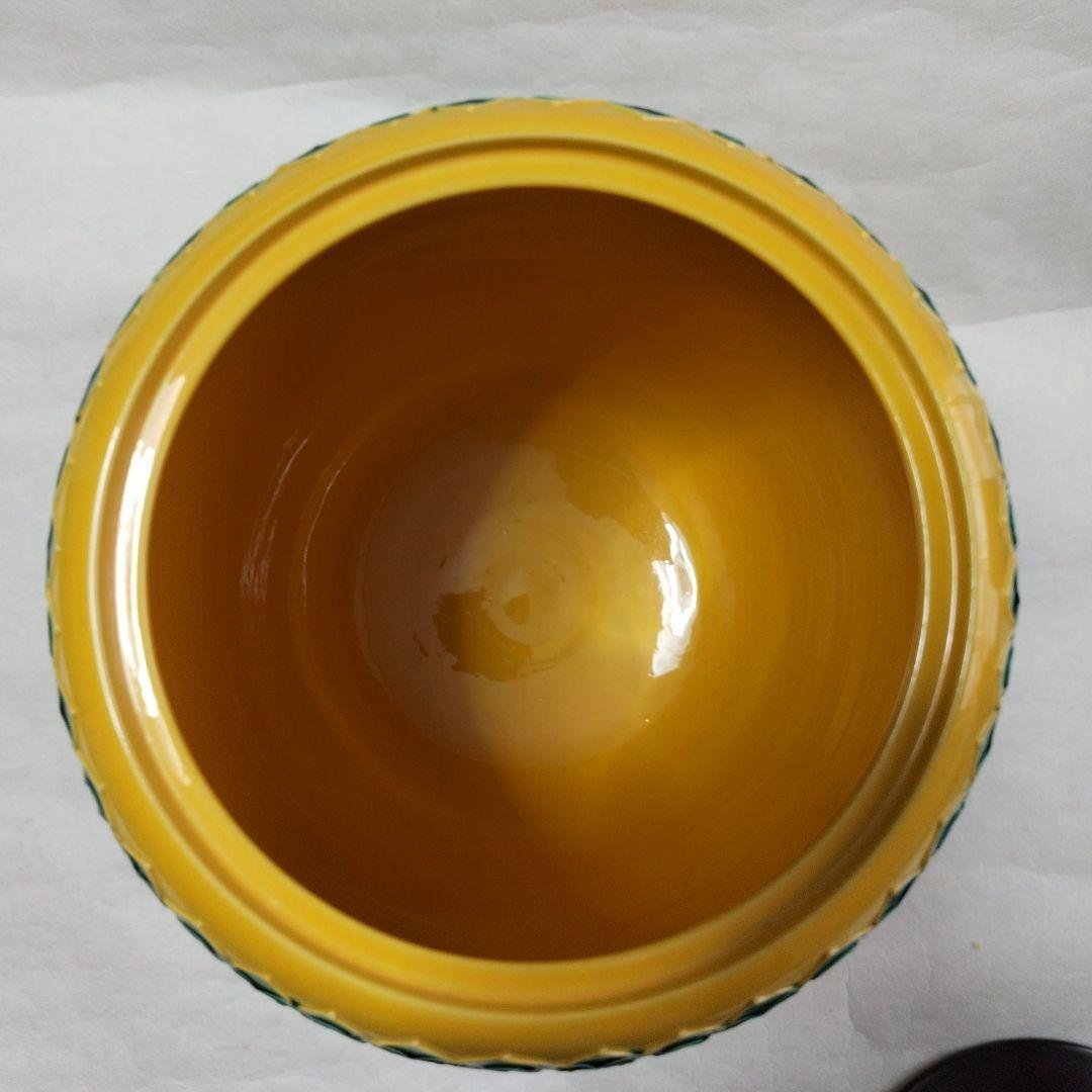 〔黄交趾　水指〕四代露石