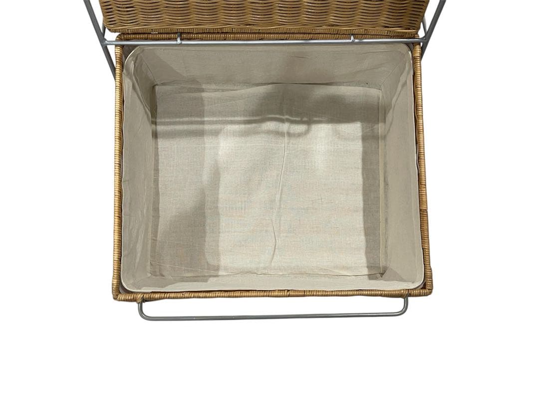 定価3万円ベルメゾン4段収納ラタンランドリーチェスト キャスター付きベージュ