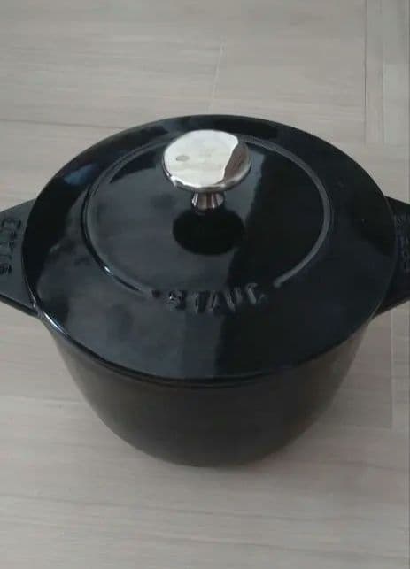 staub ストウブ ラ ココット de GOHAN 黒 M 16cm 2合