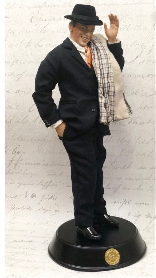 Porcelain Portrait Doll フランク　シナトラ