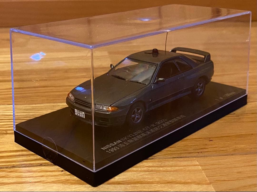 日産　スカイライン GT-R R32 1/43 ミニカー
