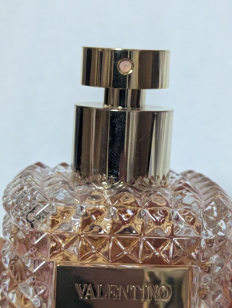 ヴァレンティノドンナオーデパルファム50ml