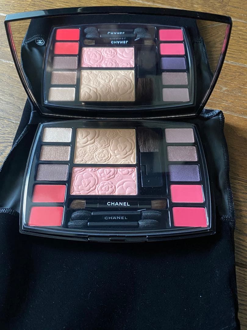 トライアルセット・サンプル CHANEL travel MAKEUP PALETTE