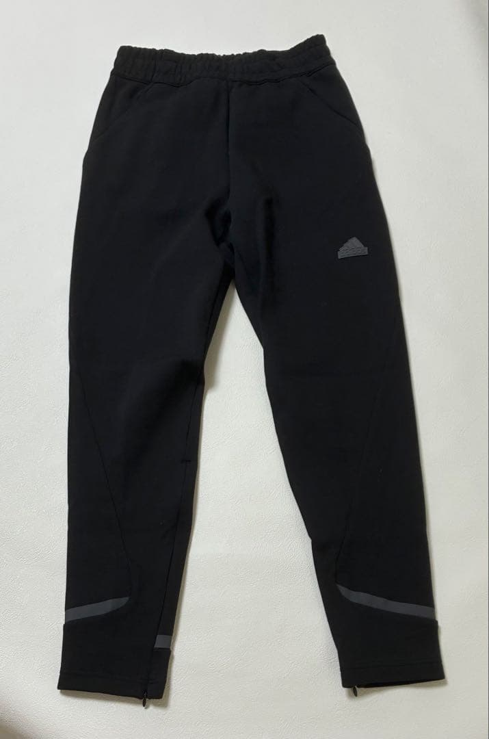 新品タグ付　adidasアディダス スウェット上下　定価21500+税　ジャージ