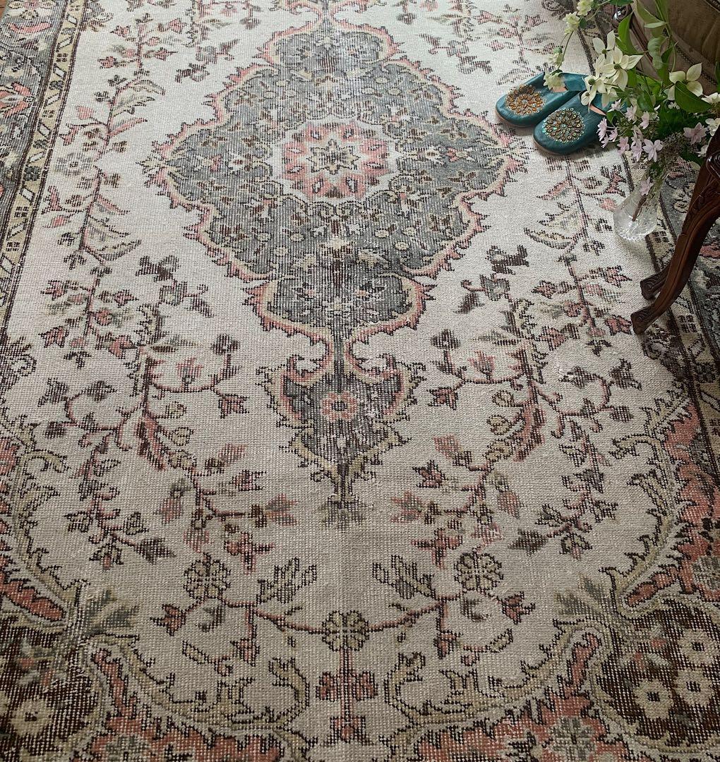 トルコヴィンテージラグ　超大判　272×158 ペールピンク　モスグレーグリーン