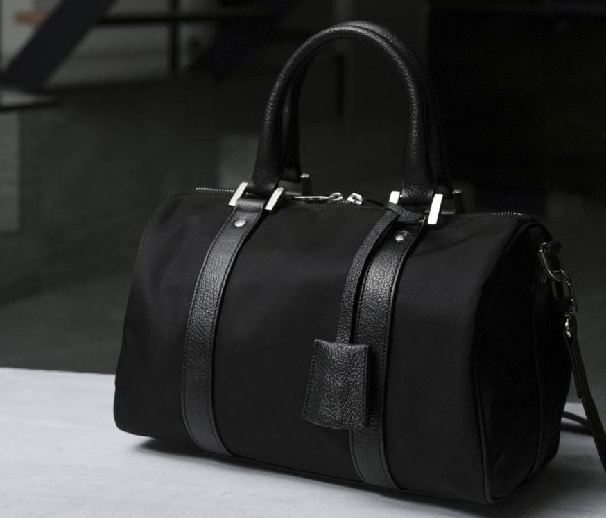 で*い様 MB リモンタナイロンミニショルダーバッグ ブラック