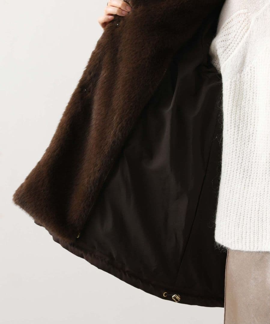 【新品未使用】 Gready Brilliant 取り外しファー中綿フードコート