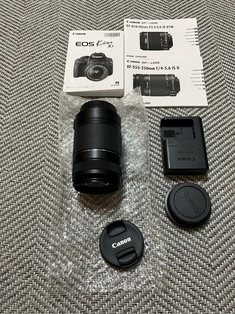 超軽量★Canon EOS kiss X7★ケース付