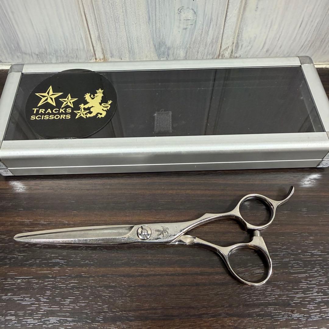 【1月限定値下げ】トラックスシザー　PEACE