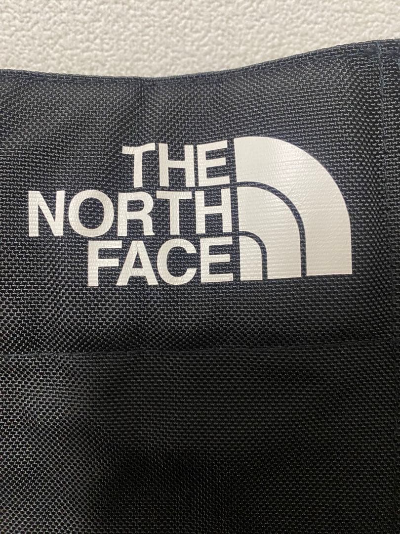 ノースフェイス　TNFキャンプチェア　ブラック　美品　専用箱付き