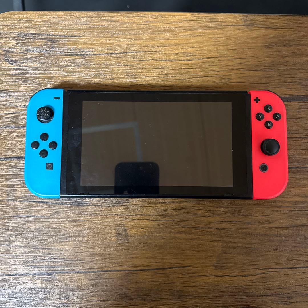 Nintendo Switch 本体 青と赤