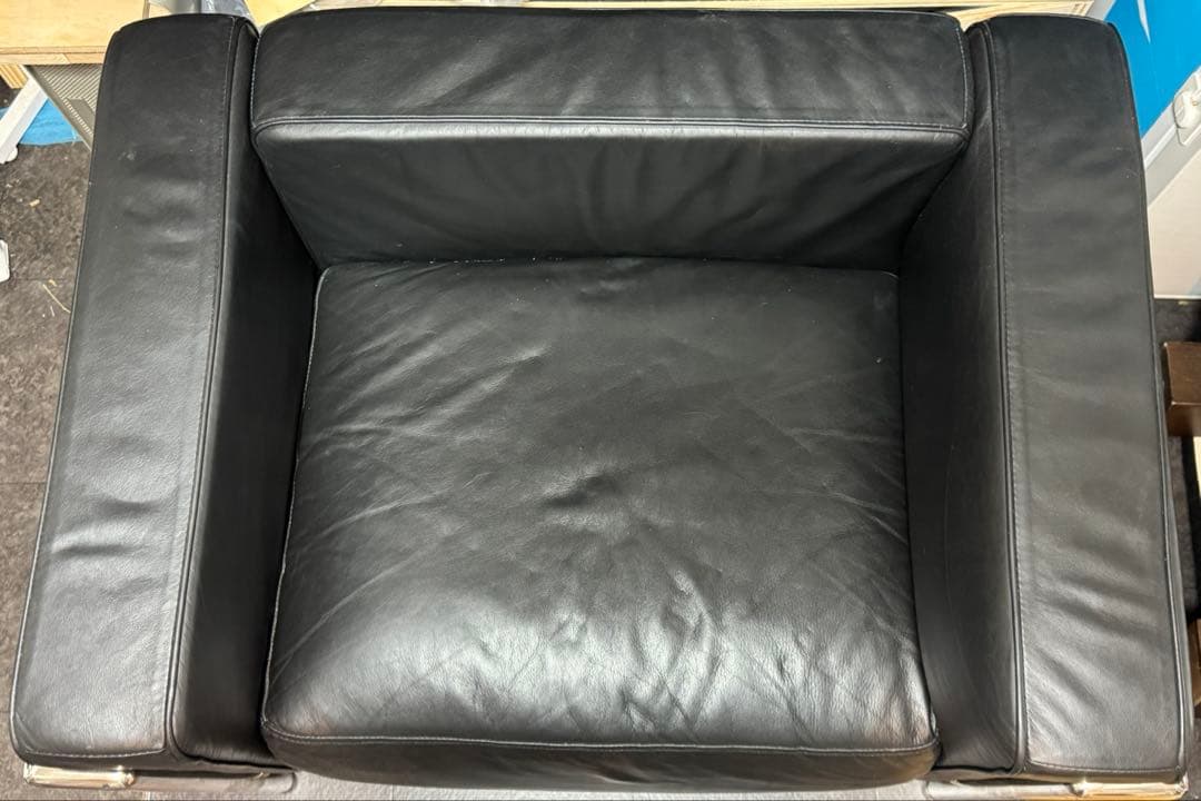 現地取引 ル・コルビジェ LC3 本革 ソファ リプロダクト品