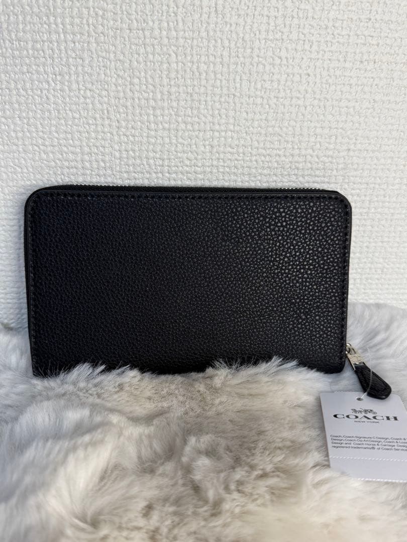 新品　コーチ 長財布