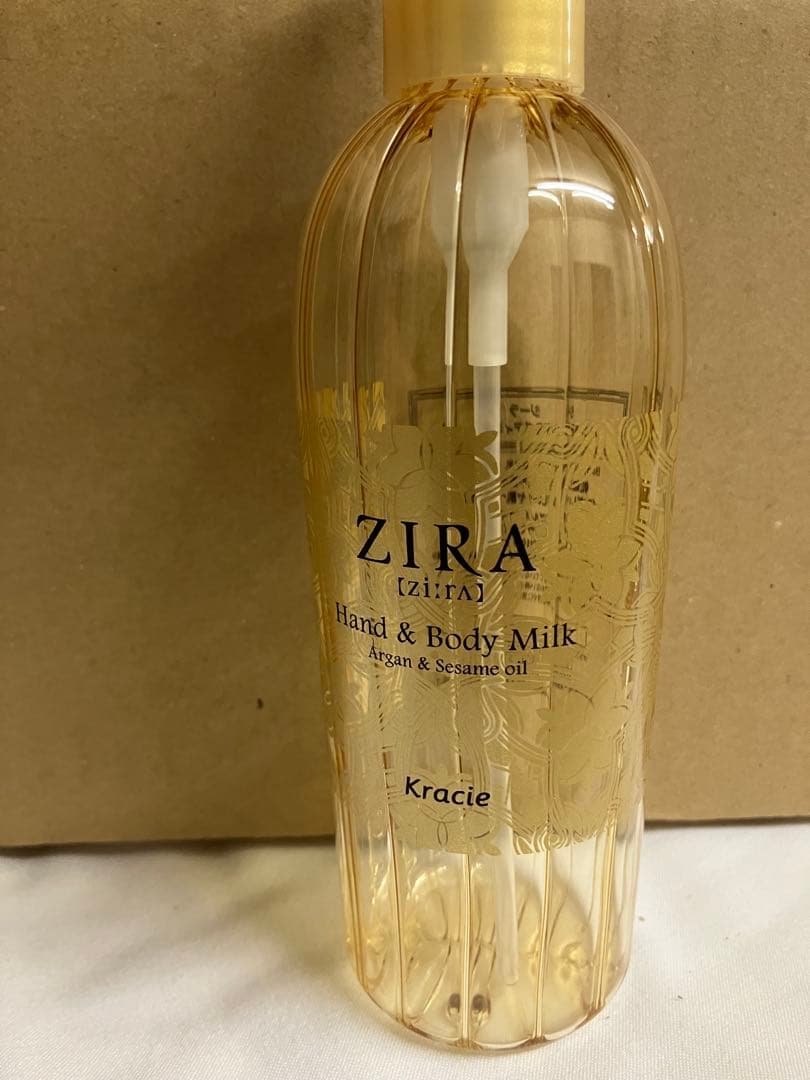 クラシエ ZIRA ジーラ ハンド＆ボディミルク 全身用乳液 1070ｇ 詰替え