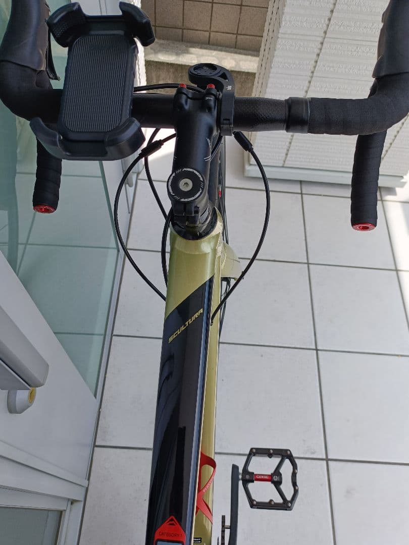 極美品　MERIDA　スクルトゥーラ200 シャンパンゴールド