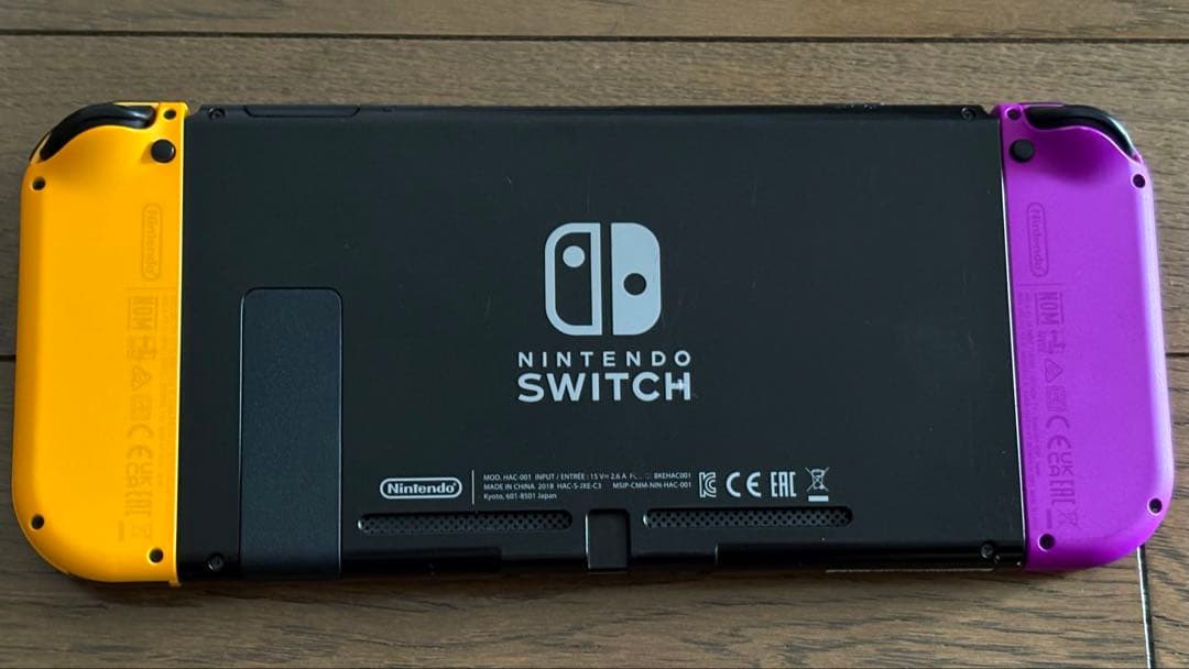 Nintendo Switch (本体、ACアダプター)
