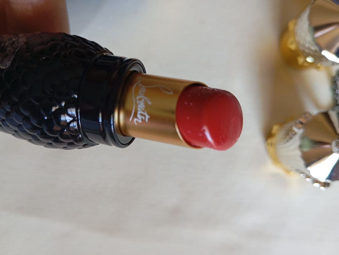 Christian Louboutin レッド系口紅3本セット 尖ったデザイン