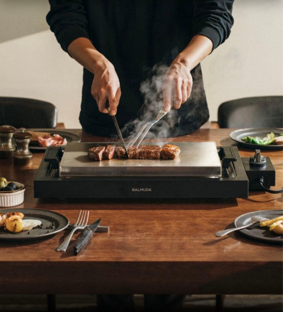 【新品未使用】バルミューダ ホットプレートK10A-BK ザ・プレート プロ
