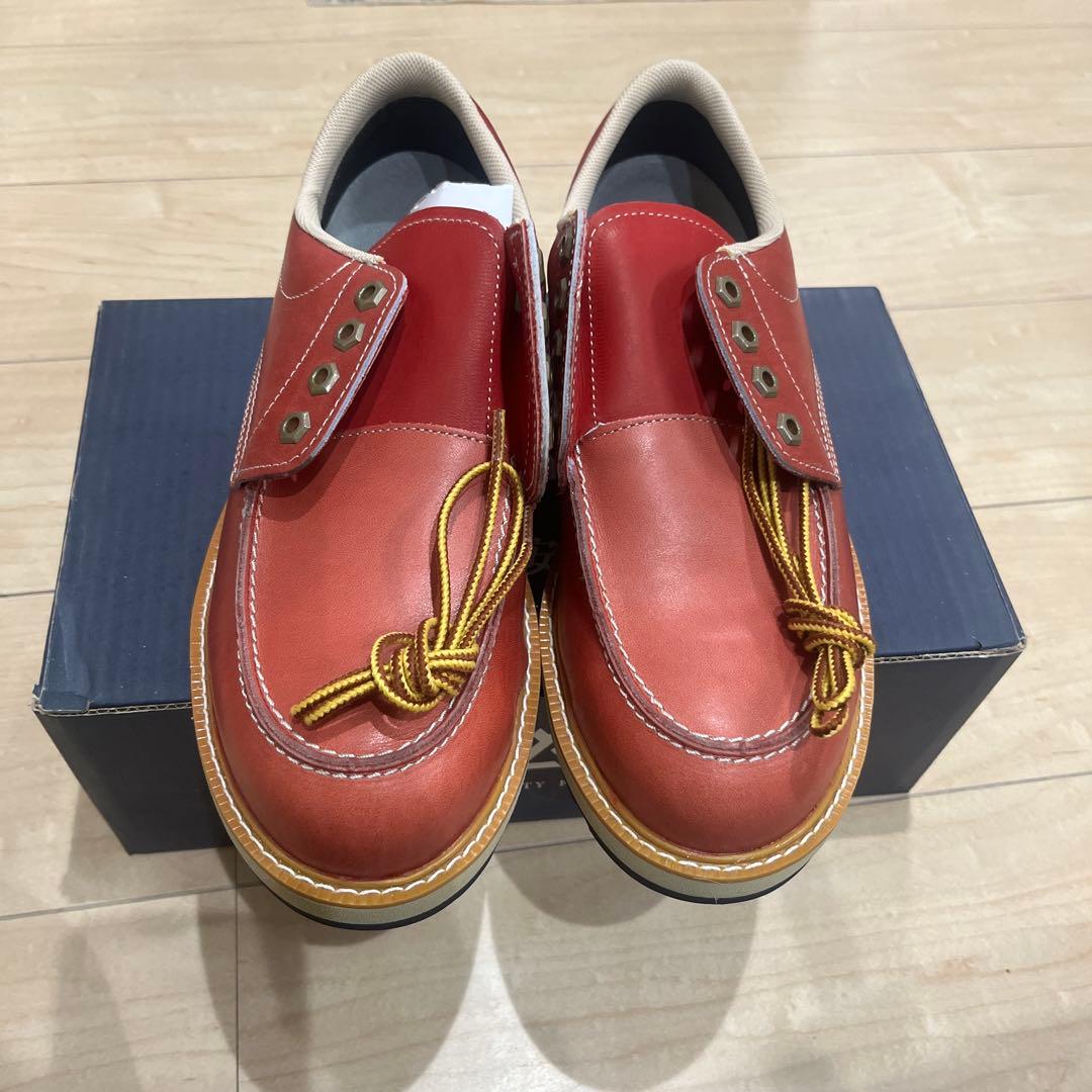 レザー安全靴 赤 カジュアルスタイル 箱付き