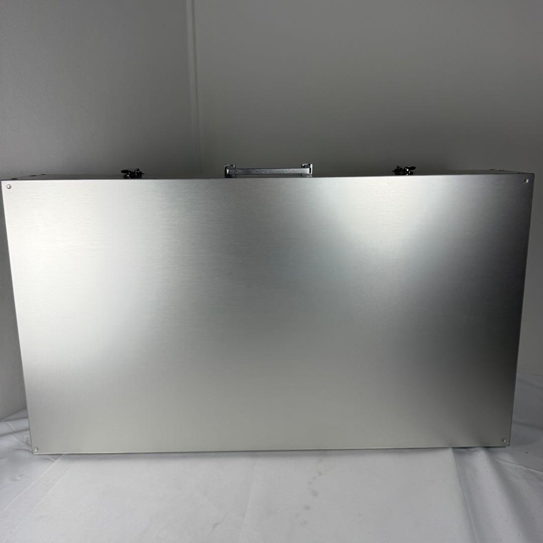 ソウメイ　アタッシュケース　ル セクストゥール　レッド　ブラック　シルバー