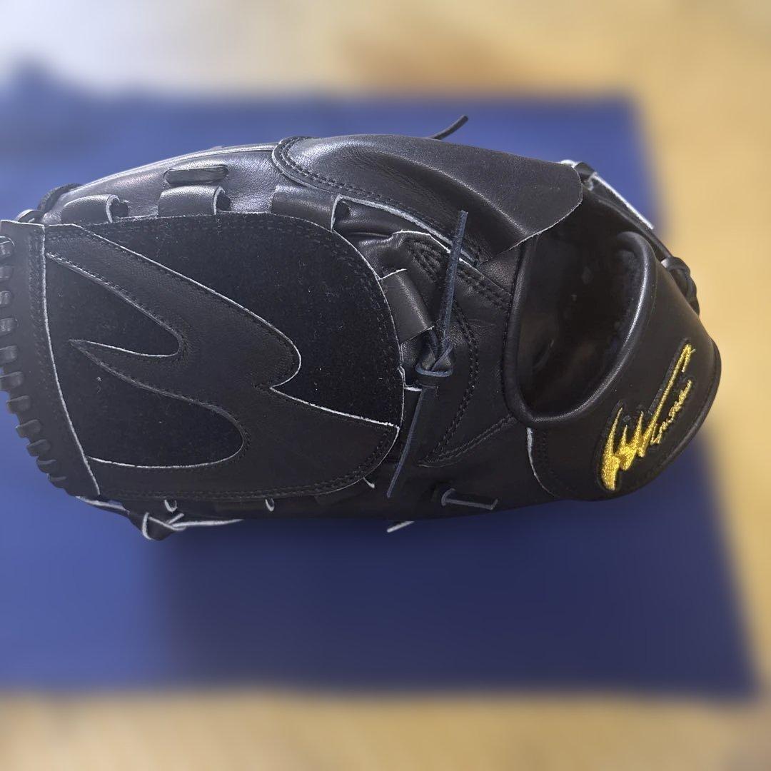 新品未使用タグ付きアイピセレクト硬式野球グローブ ブラック 投手用左利き用