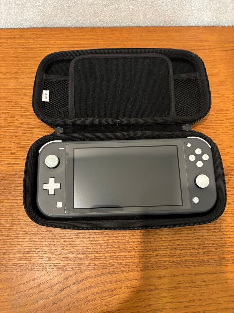 Nintendo Switch Lite グレー 専用ケース付
