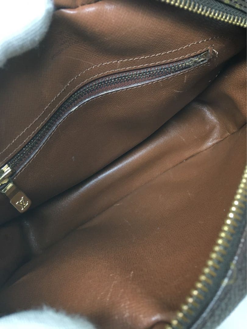 ② ルイヴィトン　モノグラム　ショルダーバッグ