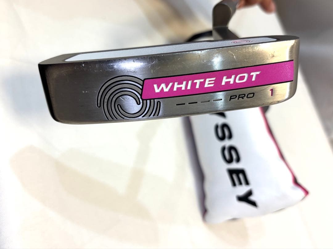 りんりん　ODYSSEY　WHITE HOT PRO　レディースパター