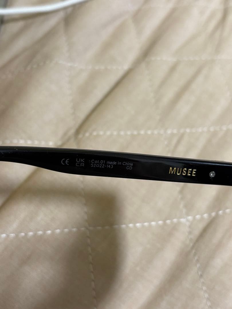 【爆撃】GENTLE MONSTER ブラック サングラス