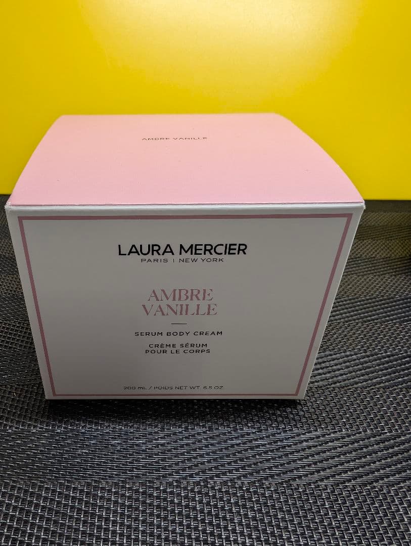 ローラメルシエ 最新 セラム ボディクリーム アンバーバニラ 200g