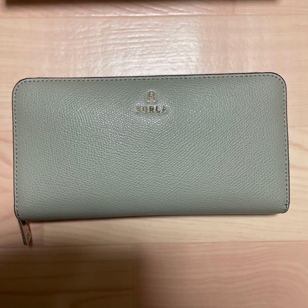 [新品未使用] FURLA カメリア XLラウンドファスナー長財布