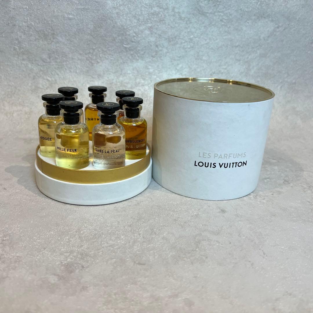 白猫　LOUIS VUITTON/ミニ香水セット