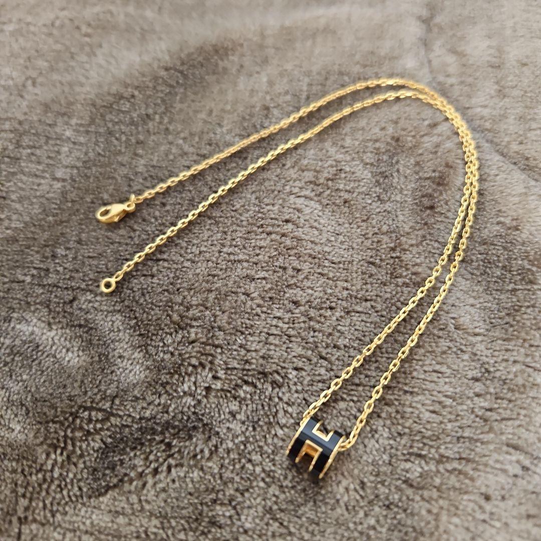 «USED »エルメスHERMESポップHネックレス 黒×イエローゴールドカラー