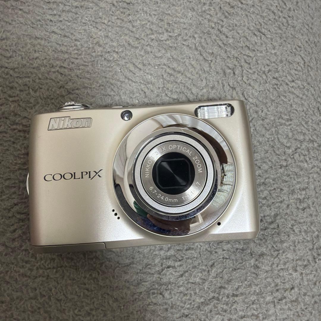 Nikon COOLPIX L22 シルバー