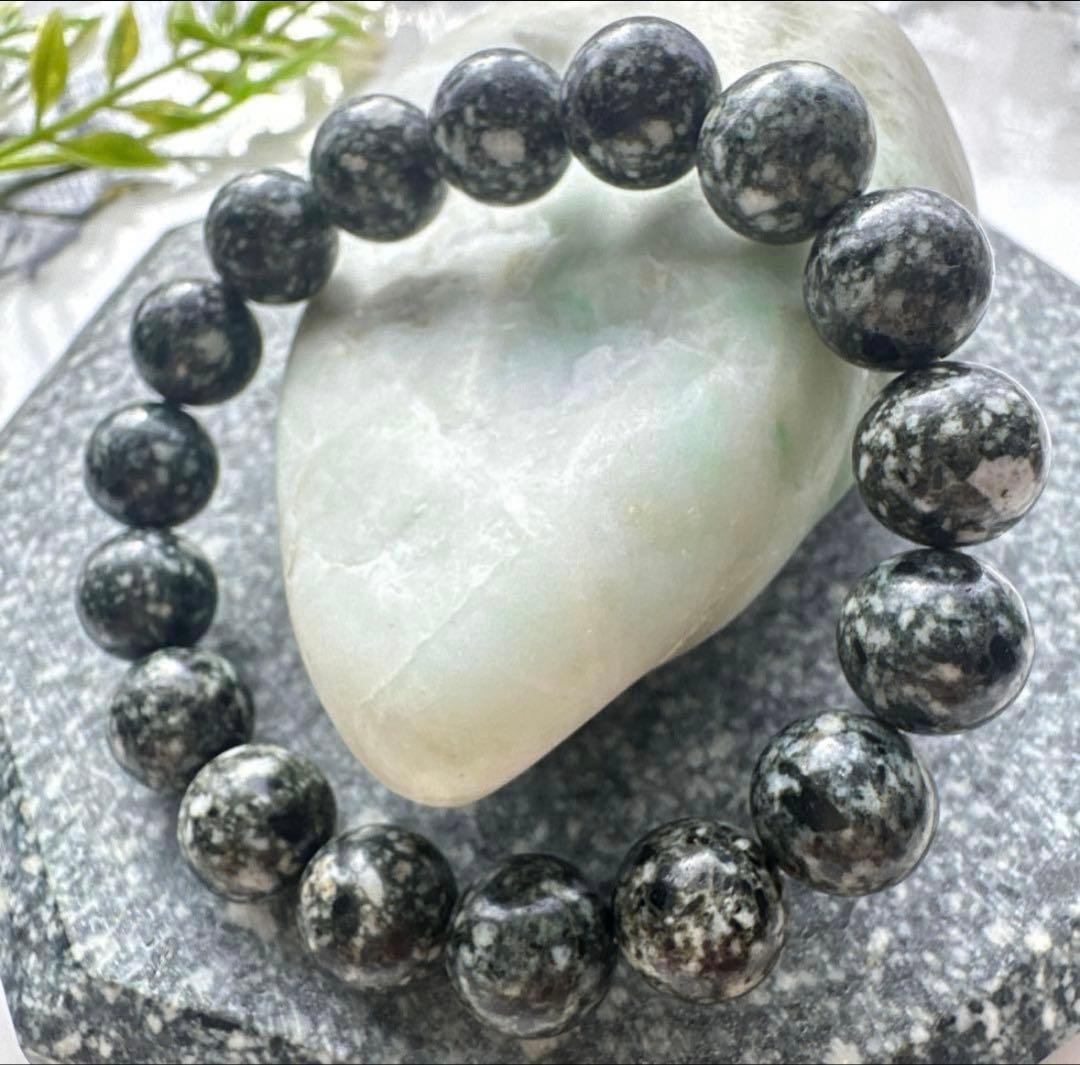 【遠野霊石】 高波動が現実を動かす｜幸運と願いを引き寄せる奇跡の石 10mm