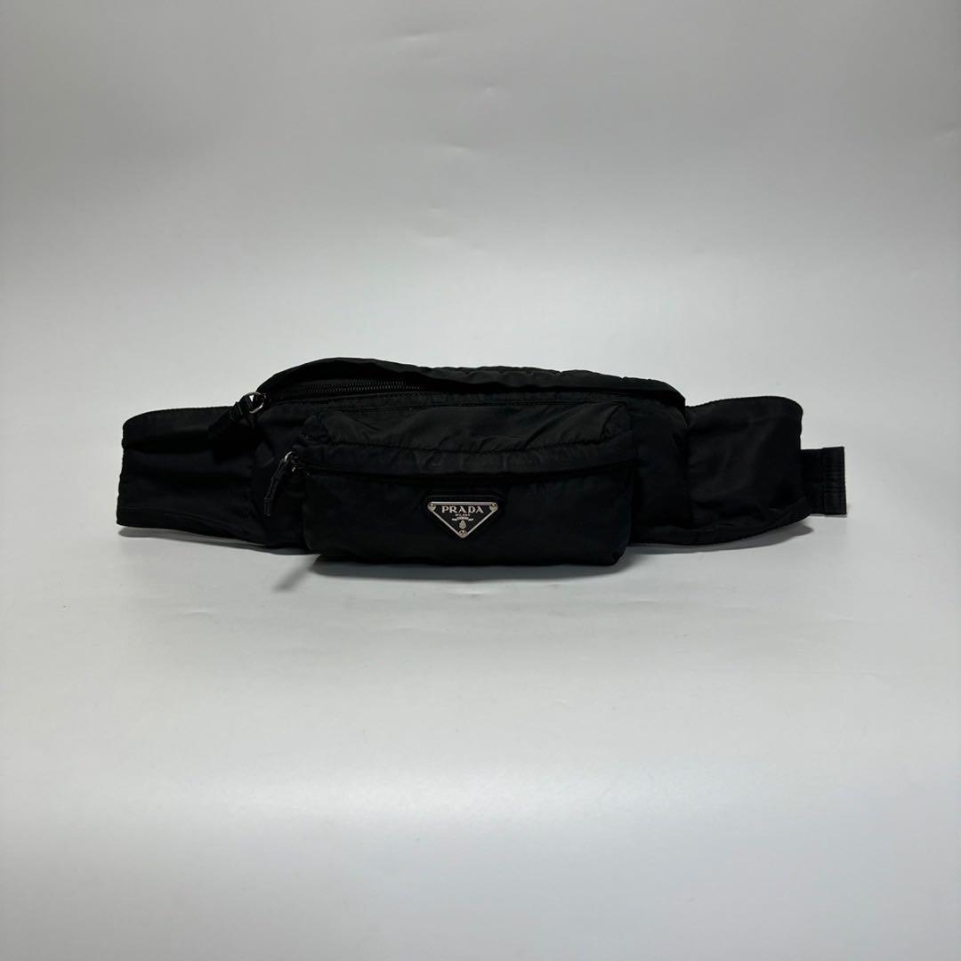 j77【極美品】プラダ　三角ロゴ　ナイロンブラック　ウエストポーチボディバッグ