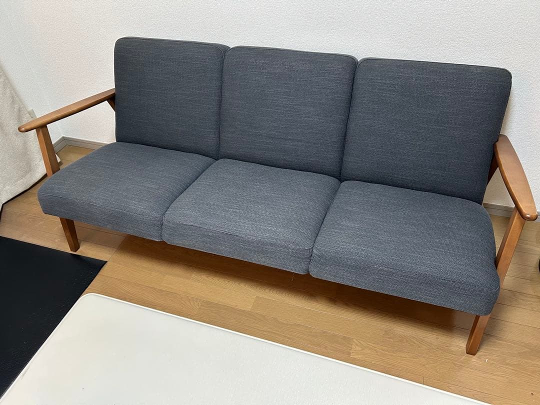 IKEA イケア EKENÄSET エーケネーセット 3人掛けソファ