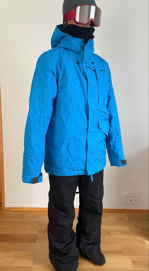 スノボウェア上下Lサイズ　上BONFIRE 下VESP