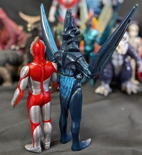 ウルトラマンパワード＆登場怪獣・宇宙人（バンダイ）ソフビコンプリート18体＋２