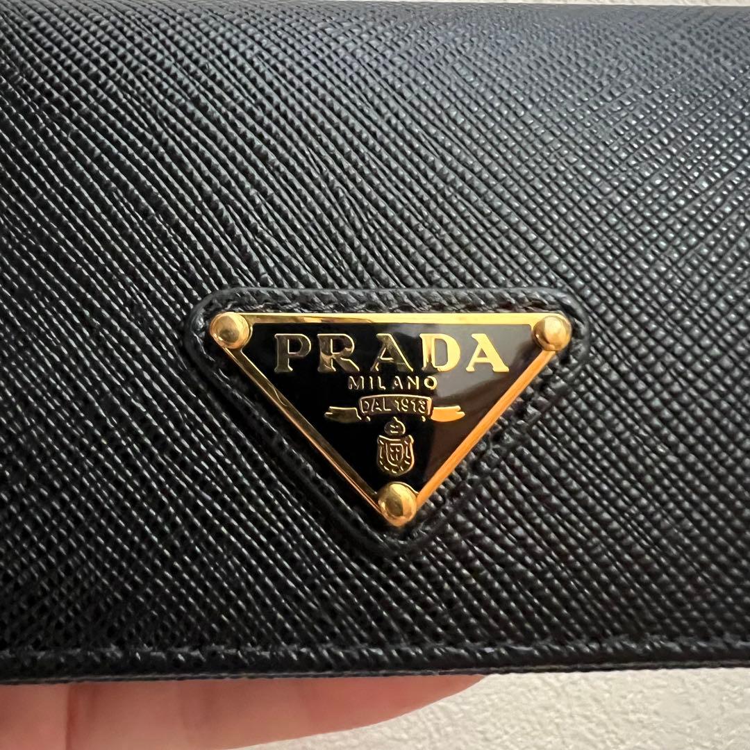 しょう　PRADA サフィアーノレザー 名刺入れ ブラック