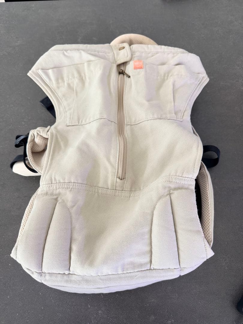 NICO 抱っこ紐 ベージュ　キューズベリー