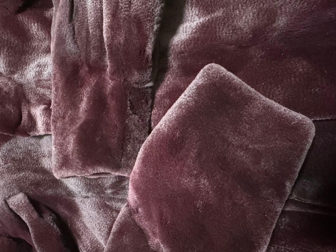 エンバ　EMBA 毛皮　ホワイトミンク Mサイズ　ワインレッド系　ファーコート