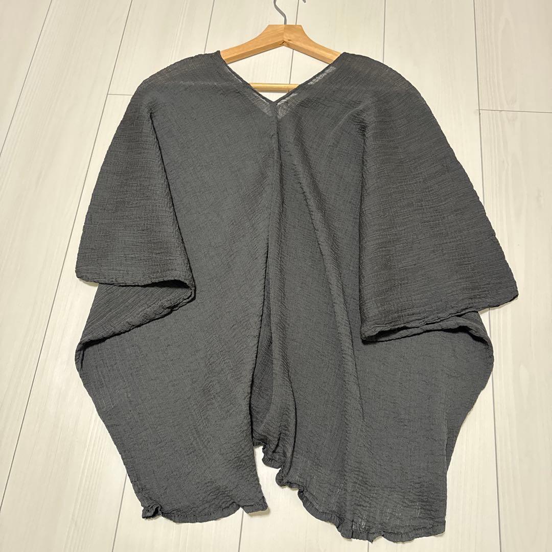me イッセイミヤケ チュニック フリル裾 グレー フリーサイズ